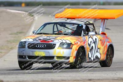 media/Sep-28-2025-24 Hours of Lemons (Sun) [[5dfe0e5f6e]]/12pm (Outside Grapevine)/